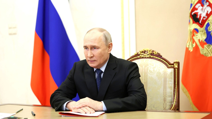 Путин: общество "абсолютно нормально" воспримет прогрессивное налогообложение